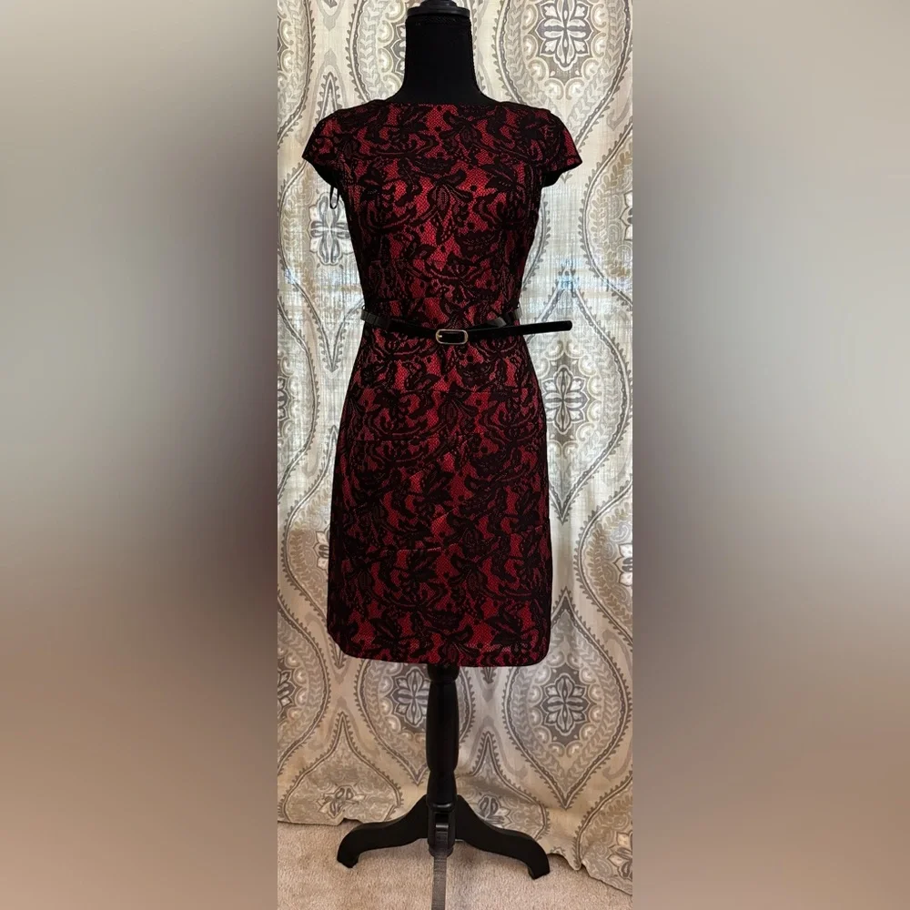 Alyx Petite Red & Black Lace Sheath Dress with Belt | Size 4P - Picture 5 of 11